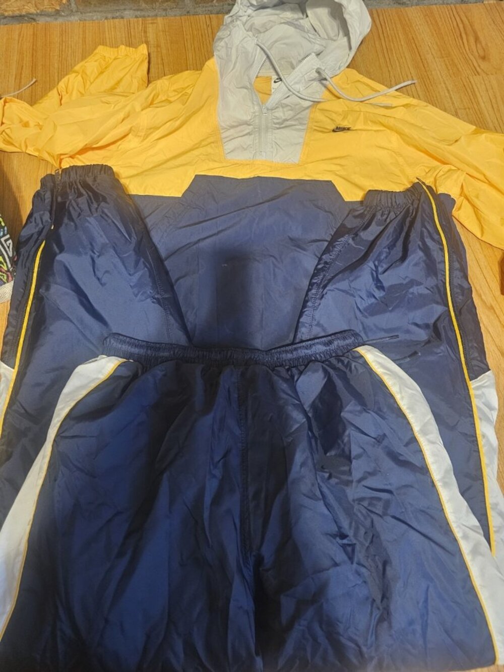 Nike Club Marina Anorak University Track Suit Jacket and Pants Mens Size Medium